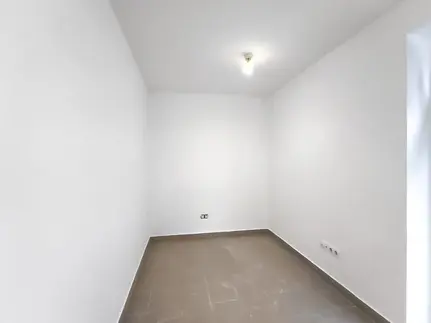 After skim coating – smooth, flawless wall Budapest