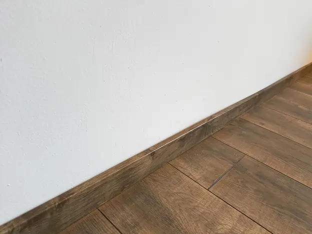 After crack repair – smooth wall Budapest